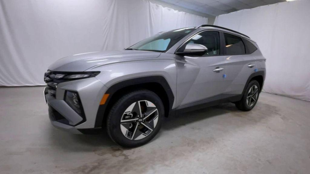 new 2025 Hyundai TUCSON Hybrid car, priced at $35,748