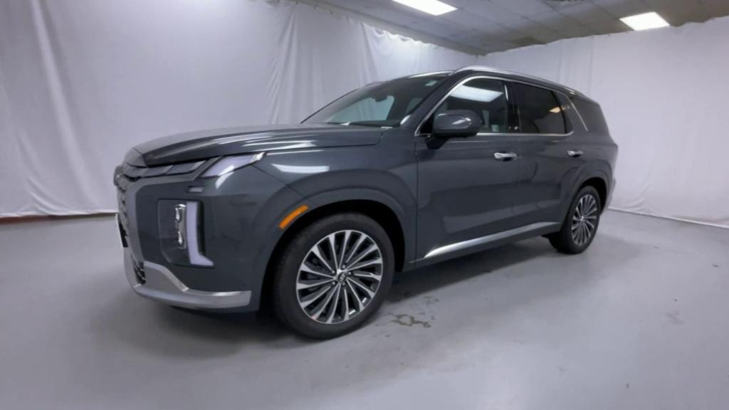 new 2025 Hyundai Palisade car, priced at $52,579