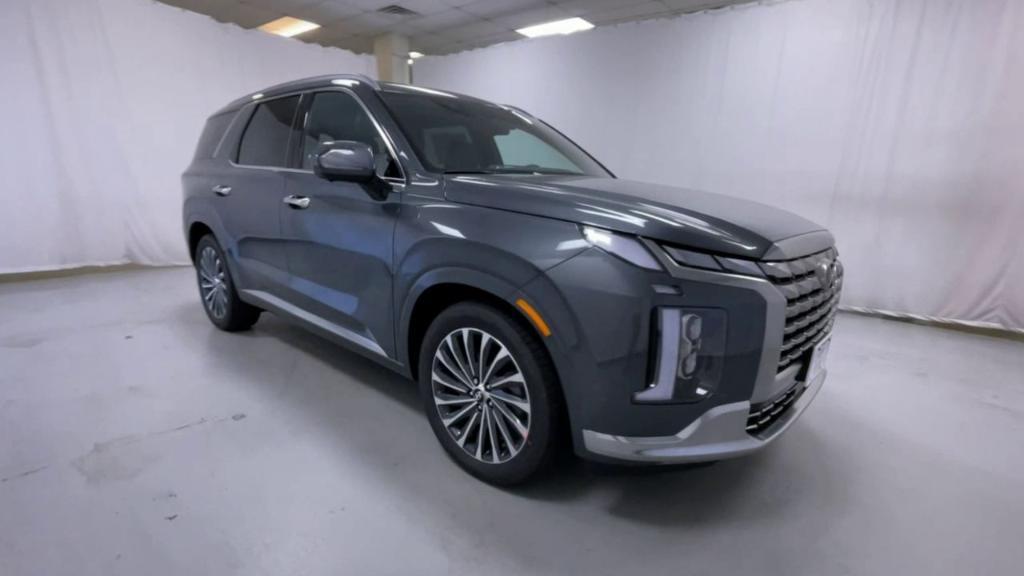 new 2025 Hyundai Palisade car, priced at $52,579