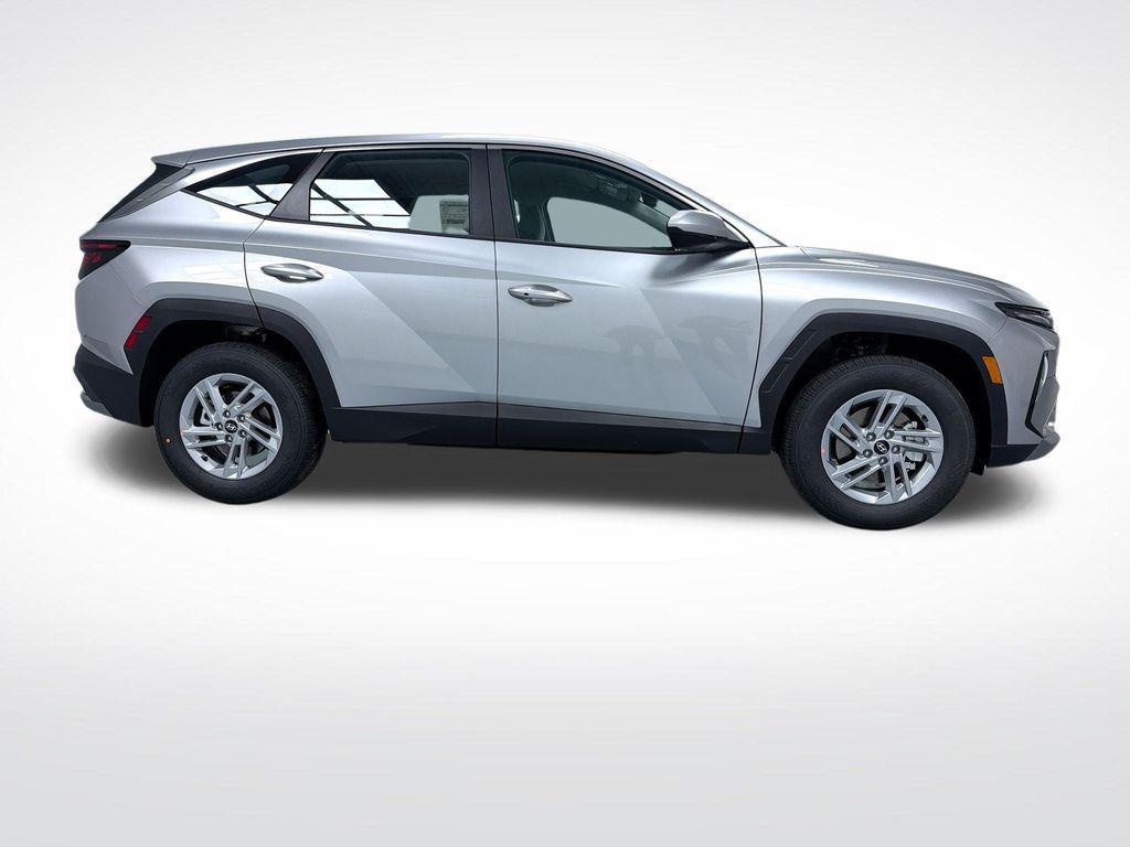 new 2026 Hyundai Tucson car, priced at $29,935