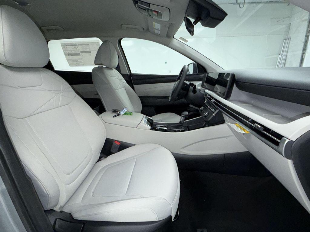 new 2026 Hyundai Tucson car, priced at $29,935