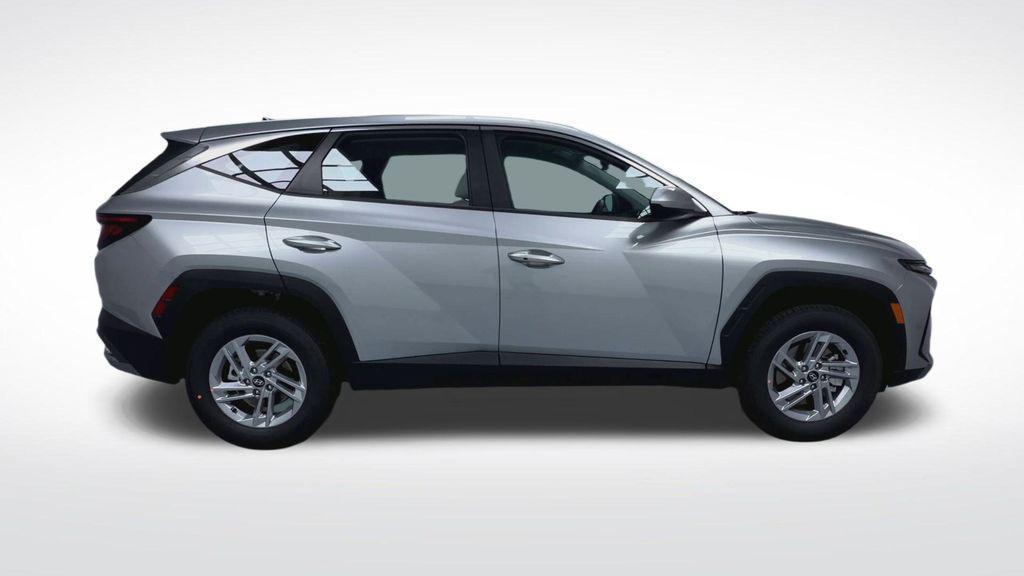 new 2026 Hyundai Tucson car, priced at $29,935