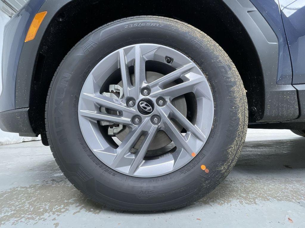new 2025 Hyundai Tucson car, priced at $30,570