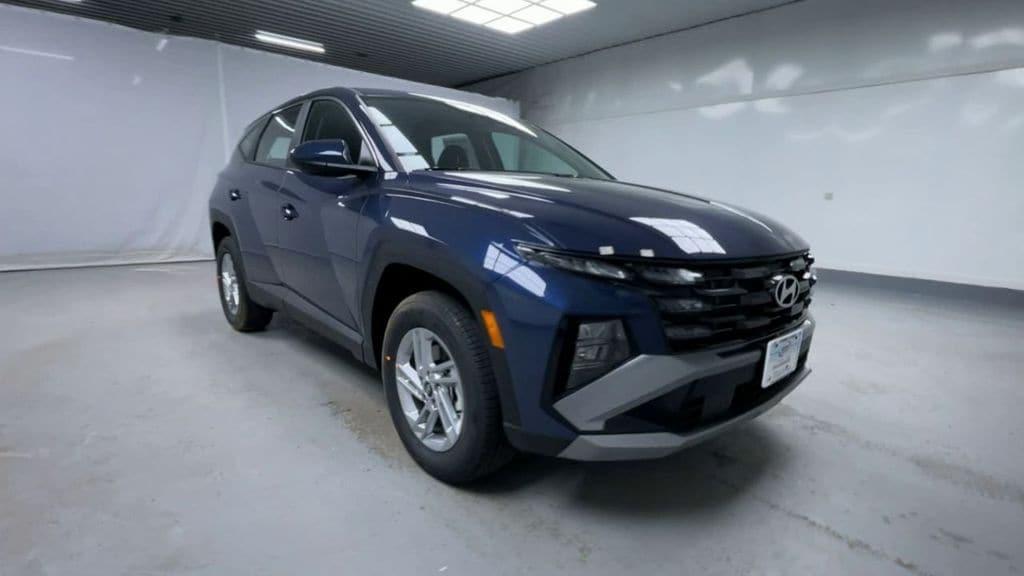 new 2025 Hyundai Tucson car, priced at $30,570