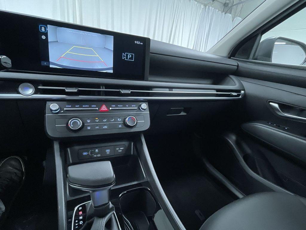 new 2025 Hyundai Tucson car, priced at $30,570