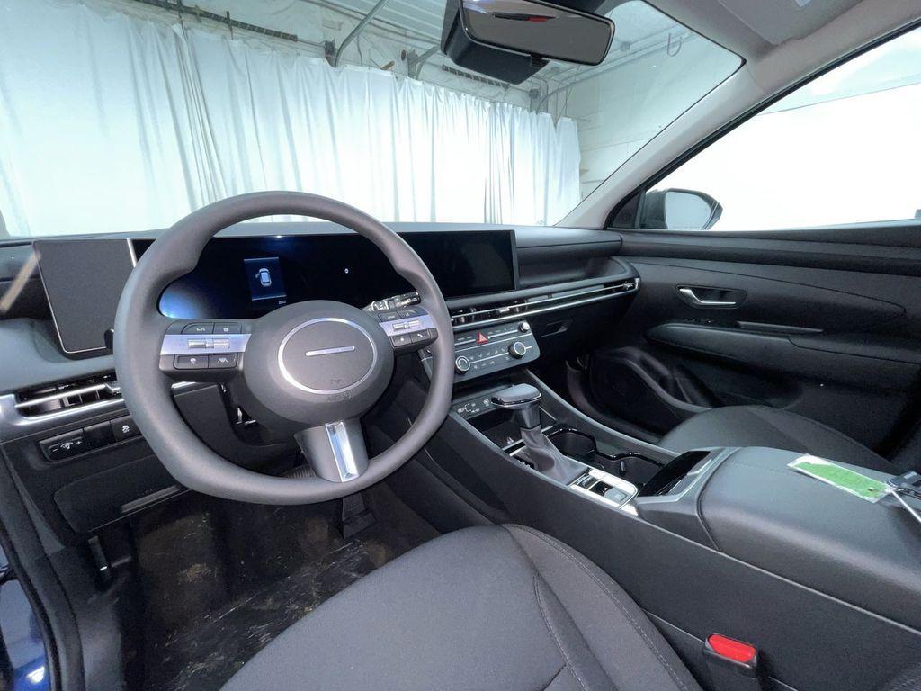 new 2025 Hyundai Tucson car, priced at $30,570