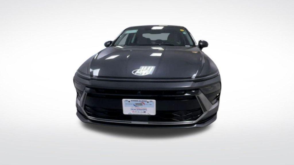 new 2025 Hyundai Sonata Hybrid car, priced at $34,960