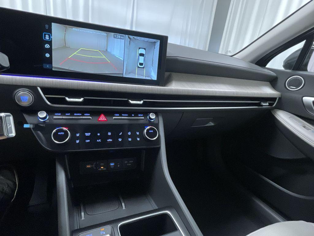 new 2025 Hyundai Sonata Hybrid car, priced at $37,257