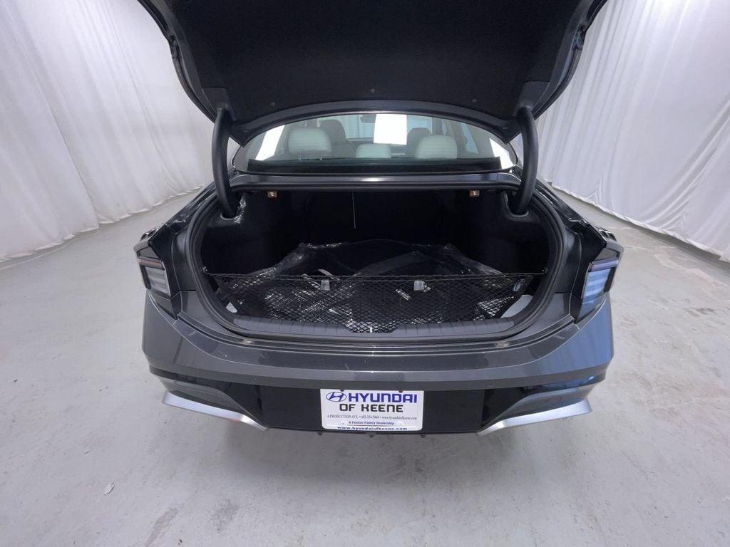 new 2025 Hyundai Sonata Hybrid car, priced at $37,960