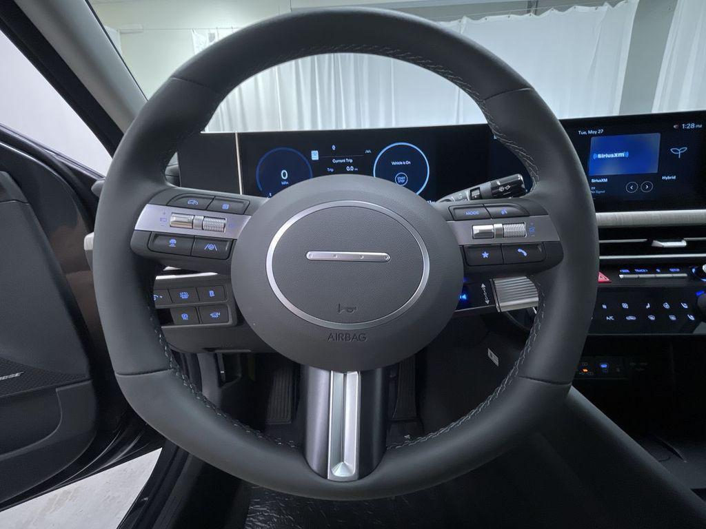 new 2025 Hyundai Sonata Hybrid car, priced at $37,257