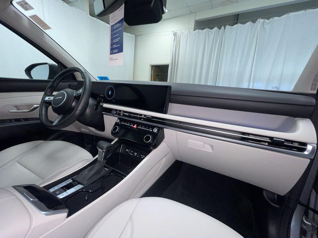 used 2025 Hyundai Tucson car, priced at $32,995