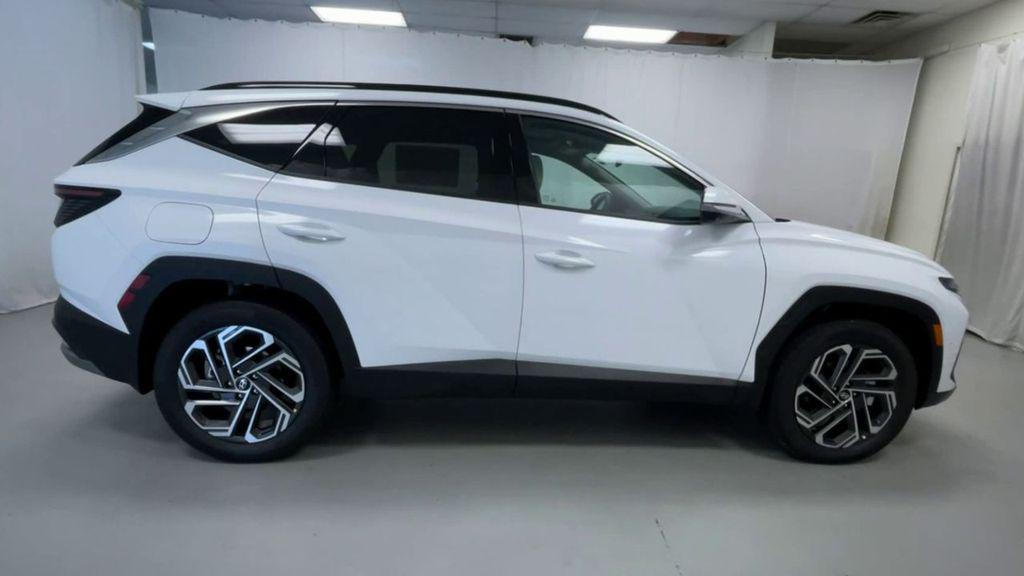 new 2025 Hyundai TUCSON Plug-In Hybrid car, priced at $47,450