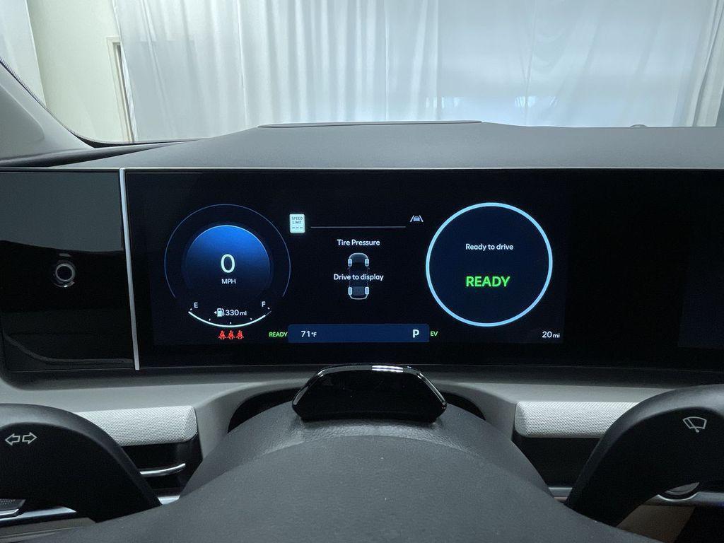 new 2025 Hyundai TUCSON Plug-In Hybrid car, priced at $47,450