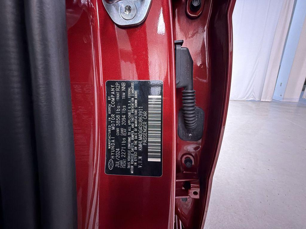 used 2025 Hyundai Elantra car, priced at $21,495