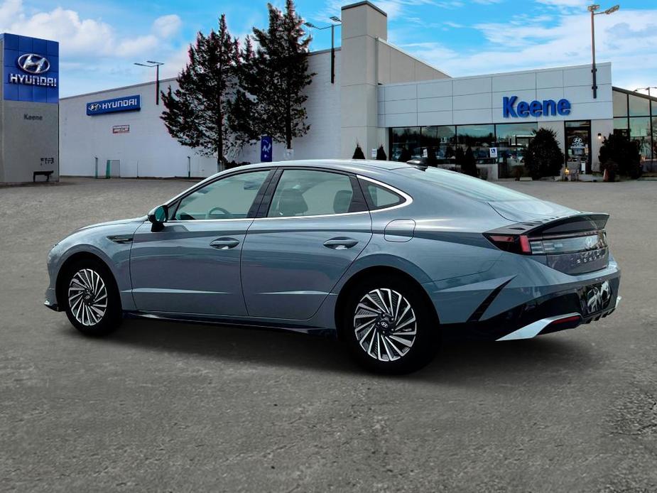 new 2024 Hyundai Sonata Hybrid car, priced at $30,230