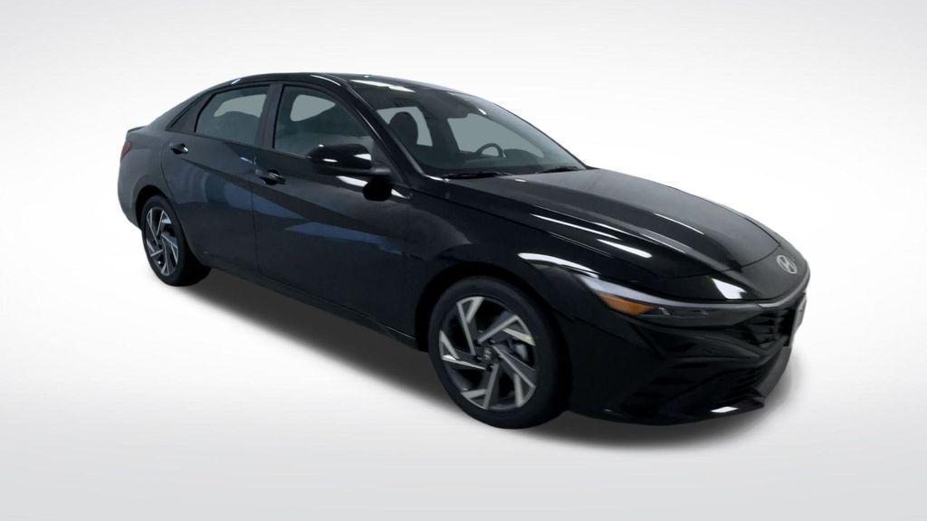 new 2025 Hyundai ELANTRA HEV car, priced at $24,645