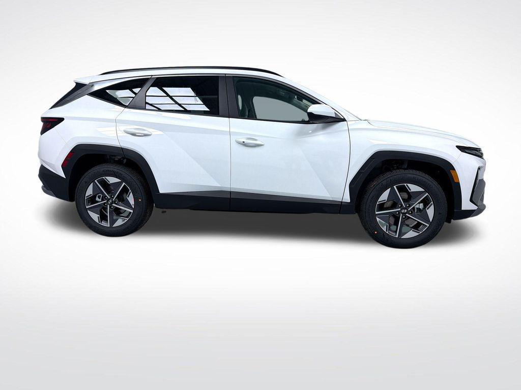 new 2026 Hyundai Tucson car, priced at $32,085