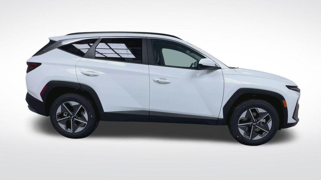 new 2026 Hyundai Tucson car, priced at $32,085