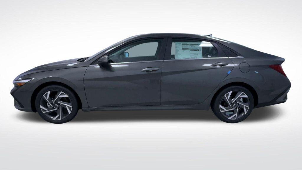 new 2025 Hyundai Elantra car, priced at $25,940