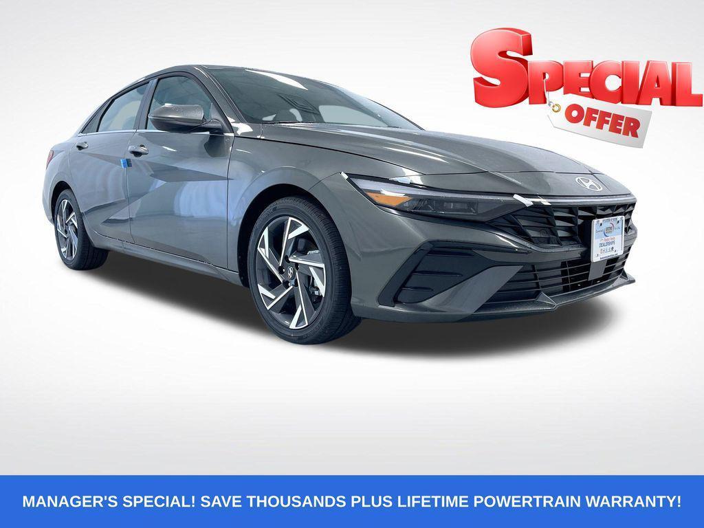 new 2025 Hyundai Elantra car, priced at $25,940