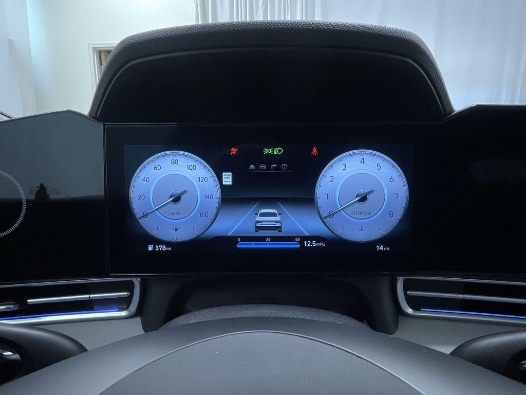 new 2025 Hyundai Elantra car, priced at $25,940