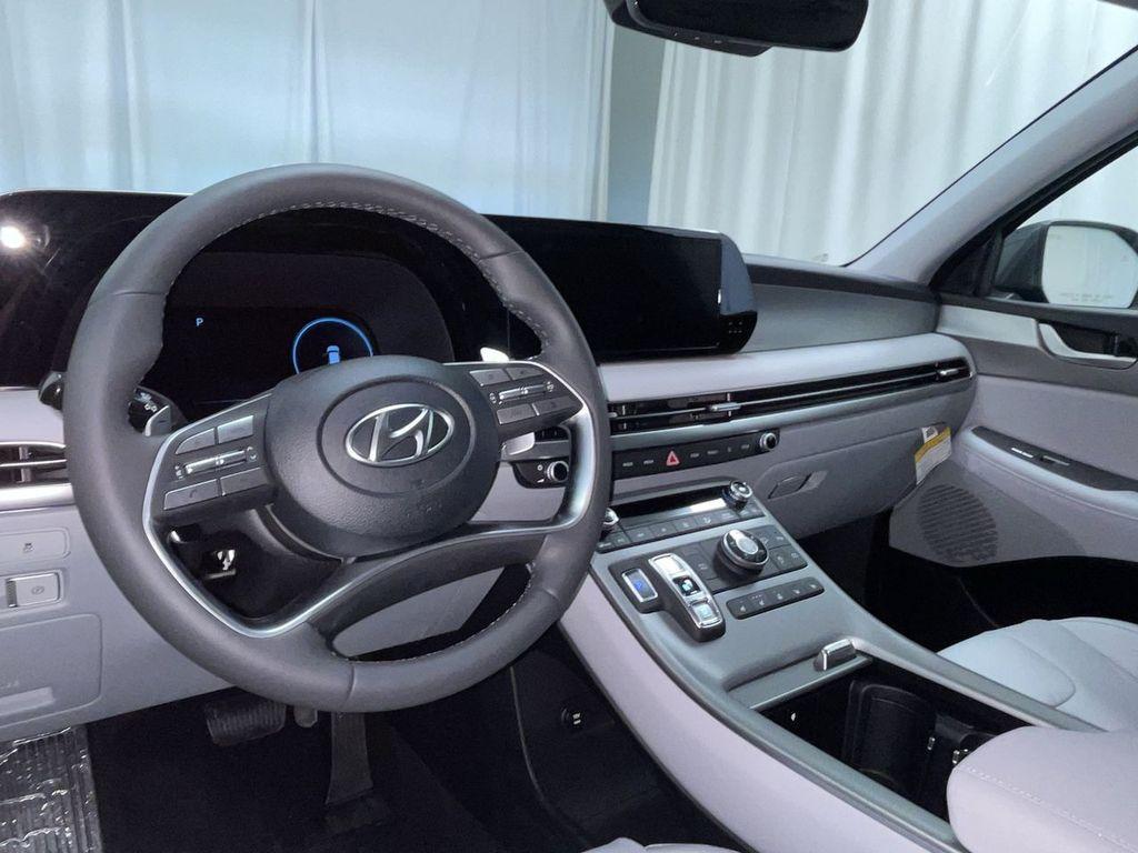 new 2025 Hyundai Palisade car, priced at $48,154