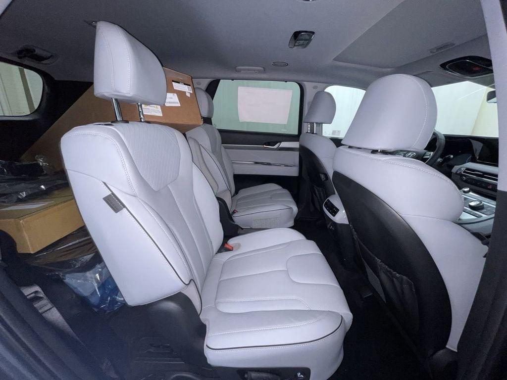 new 2025 Hyundai Palisade car, priced at $48,154