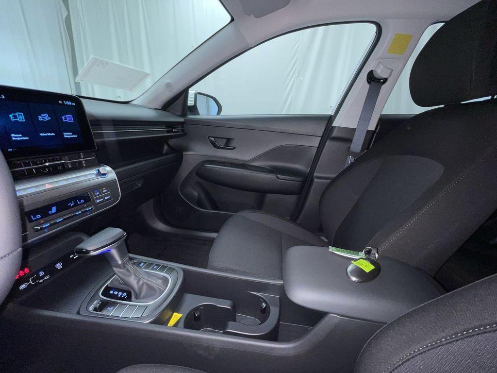 new 2025 Hyundai Kona car, priced at $27,243
