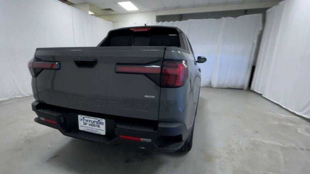new 2025 Hyundai SANTA CRUZ car, priced at $34,271