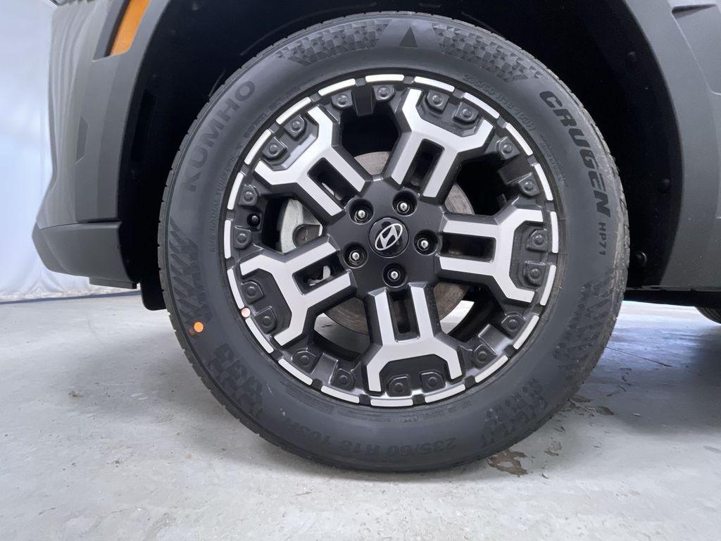 new 2025 Hyundai Tucson car, priced at $33,141