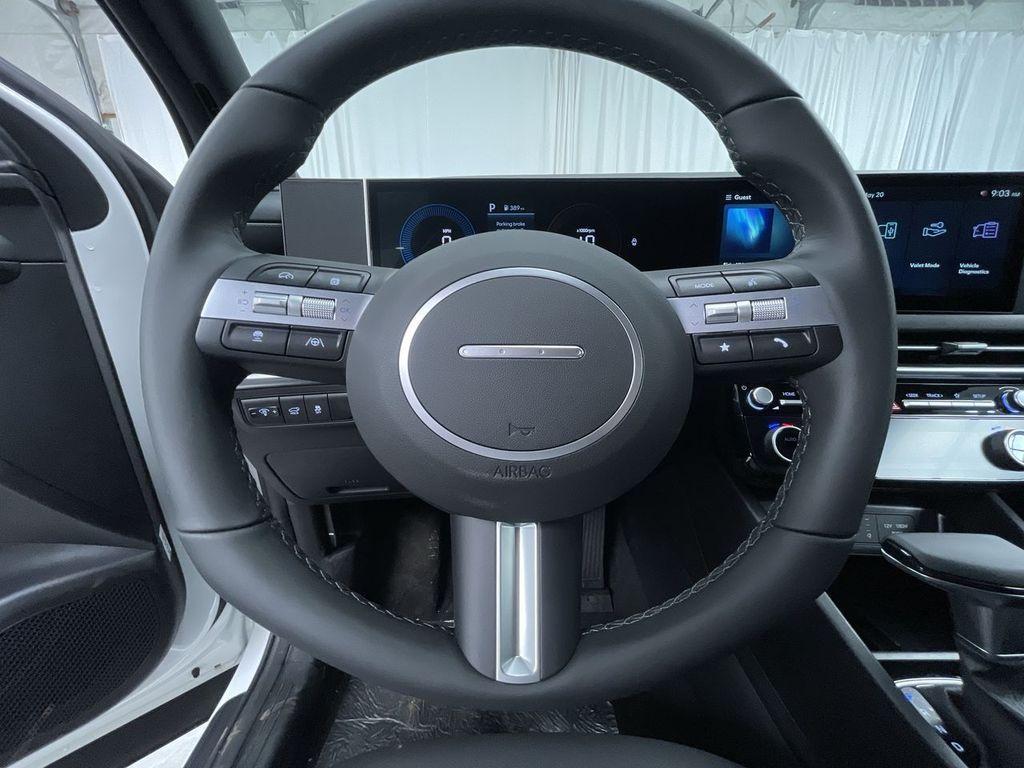 new 2025 Hyundai Tucson car, priced at $35,579
