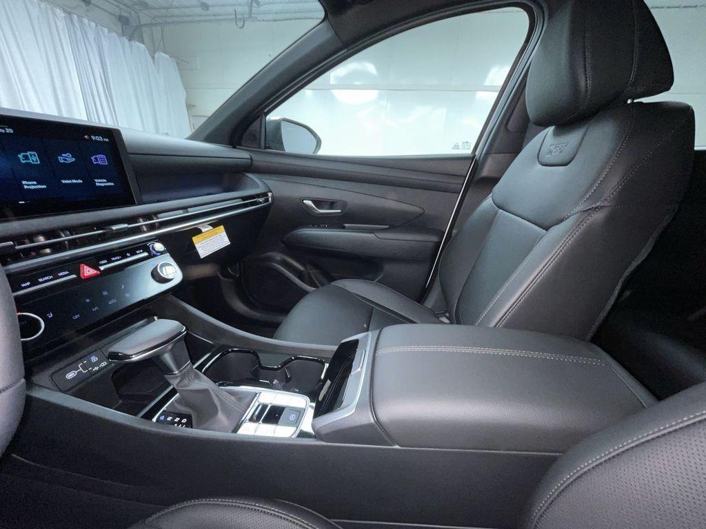 new 2025 Hyundai Tucson car, priced at $35,579
