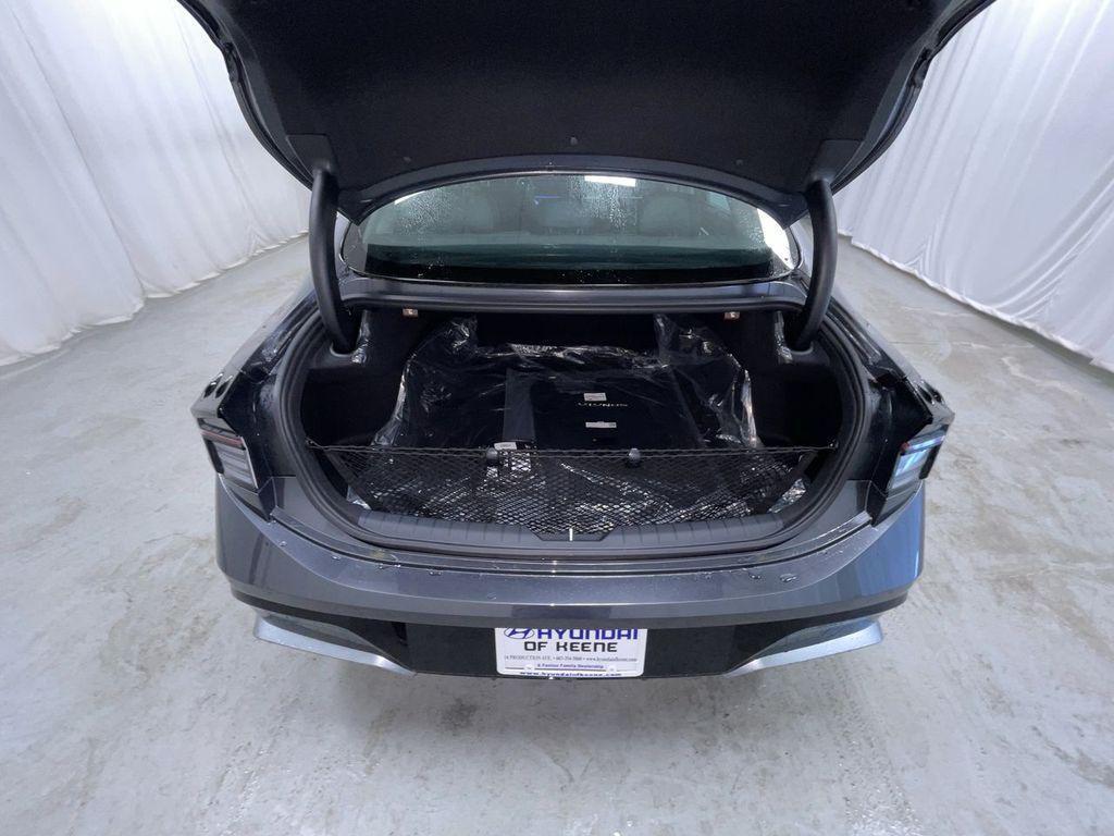 new 2025 Hyundai Sonata Hybrid car, priced at $37,418