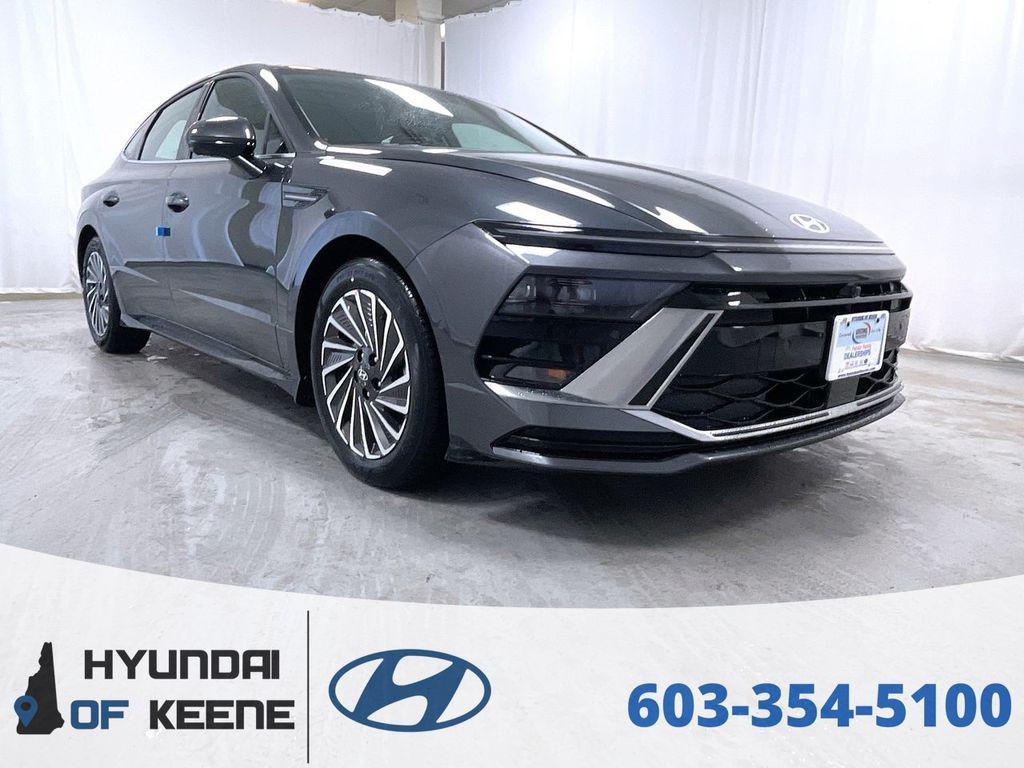 new 2025 Hyundai Sonata Hybrid car, priced at $37,418