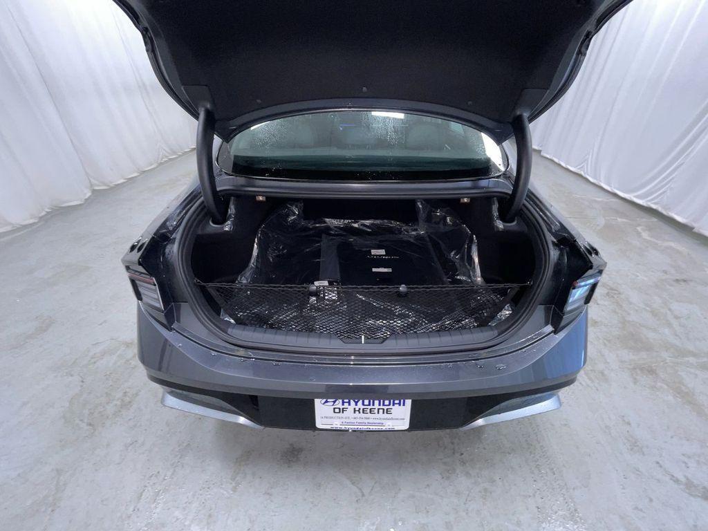 new 2025 Hyundai Sonata Hybrid car, priced at $37,118