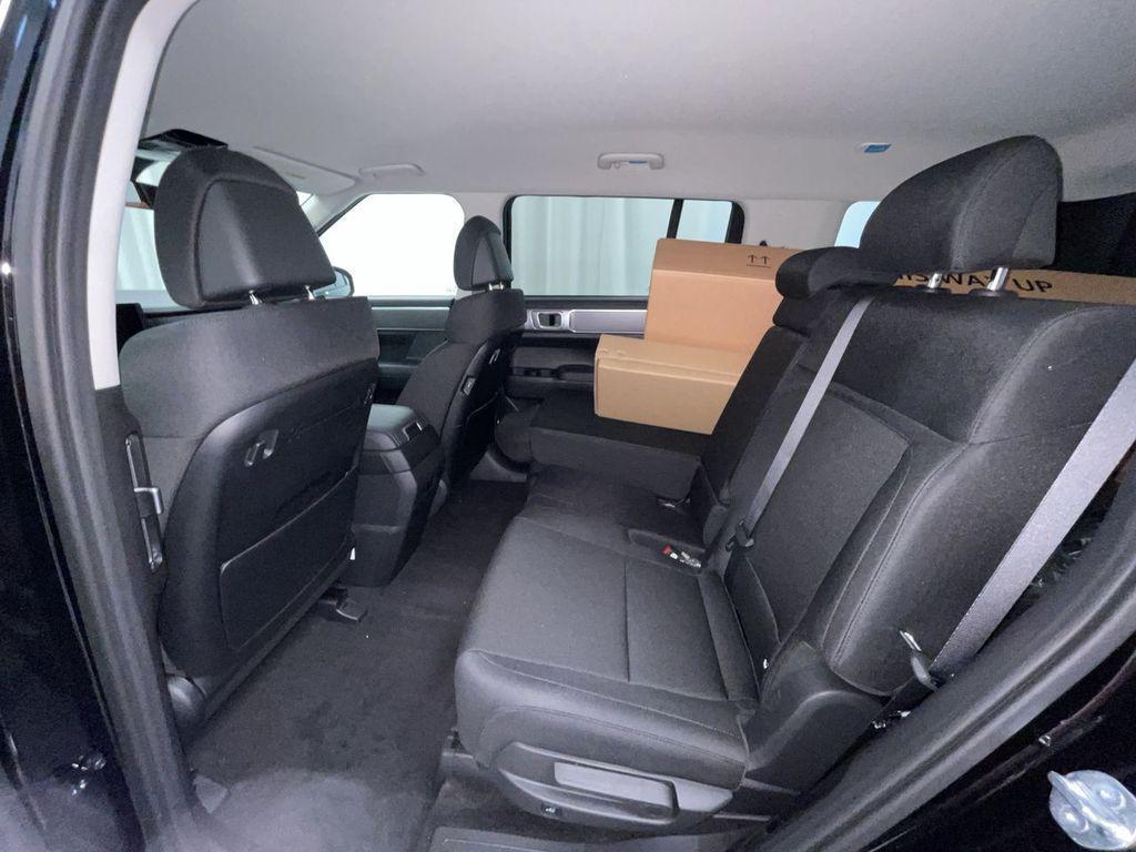 new 2026 Hyundai SANTA FE HEV car, priced at $38,285