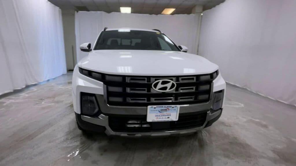 new 2025 Hyundai SANTA CRUZ car, priced at $40,976