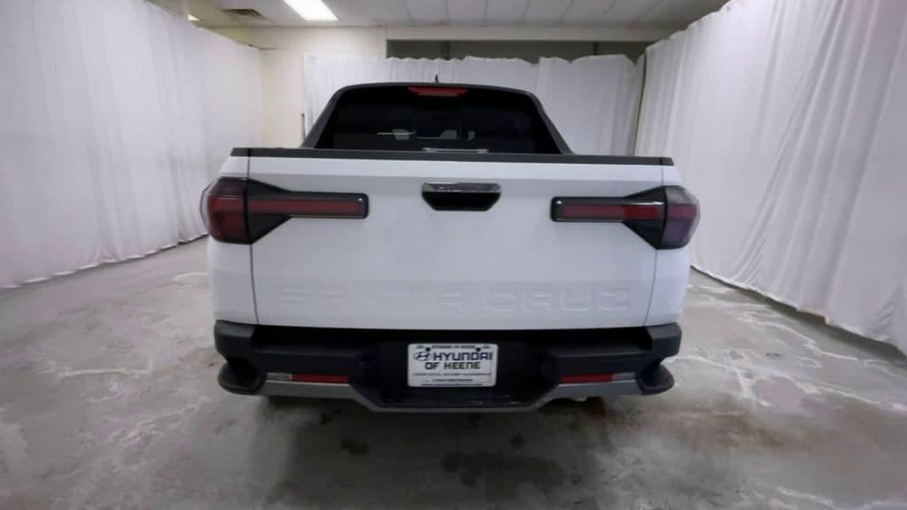 new 2025 Hyundai SANTA CRUZ car, priced at $40,976