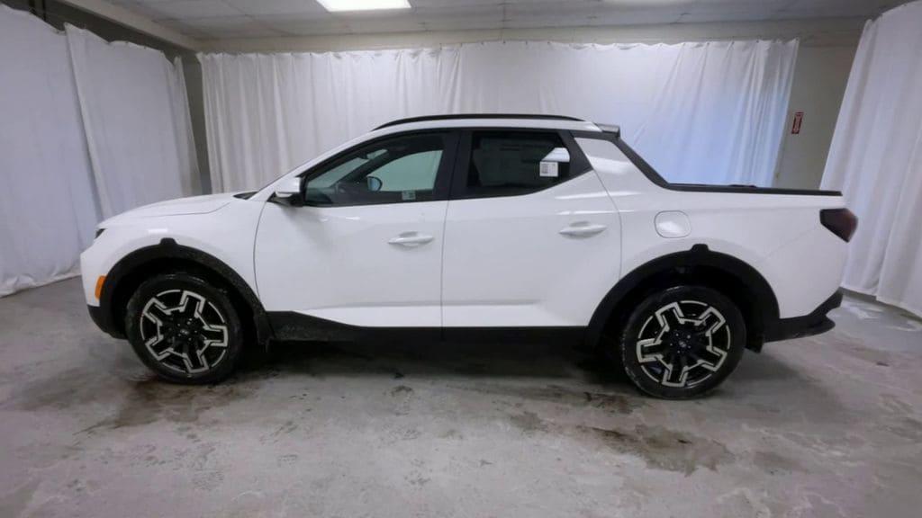 new 2025 Hyundai SANTA CRUZ car, priced at $40,976