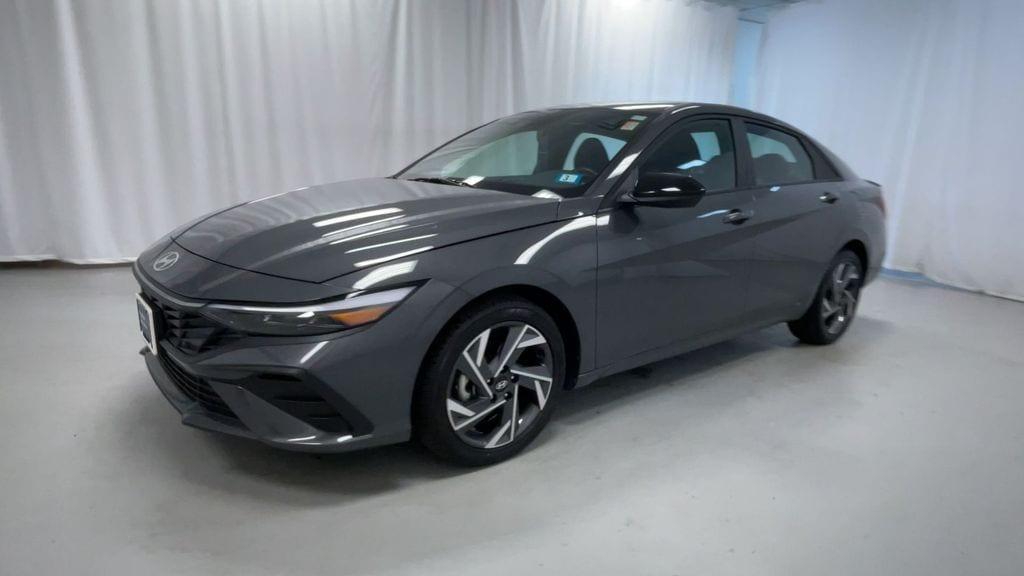 used 2025 Hyundai Elantra car, priced at $22,995