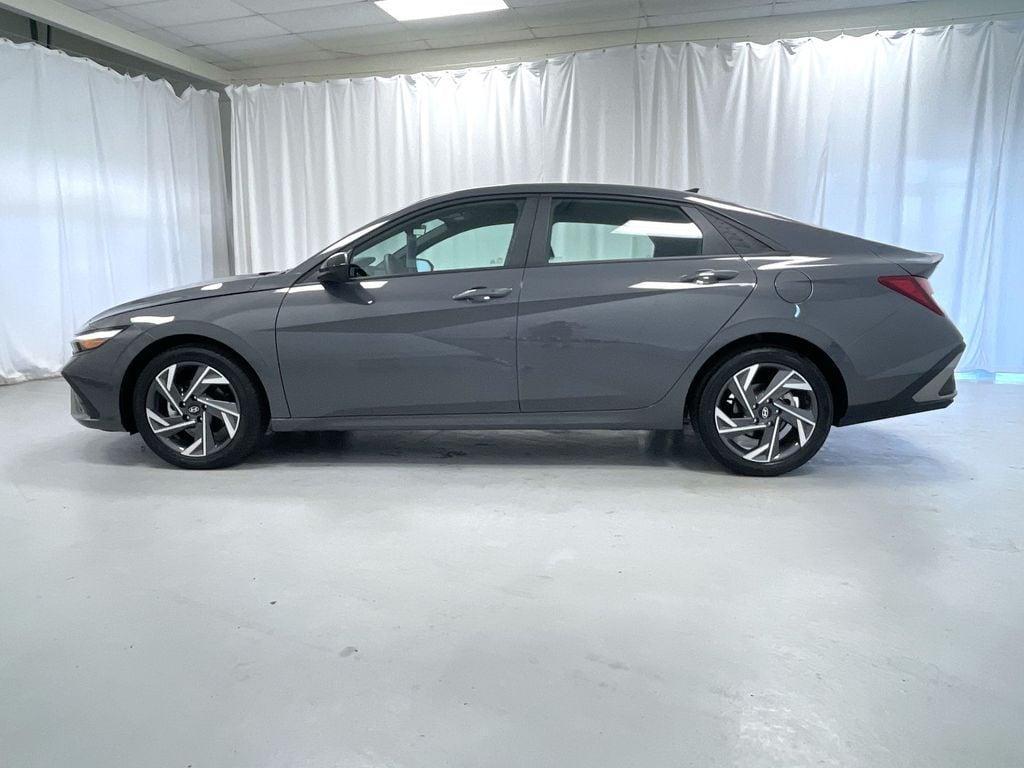 used 2025 Hyundai Elantra car, priced at $22,995