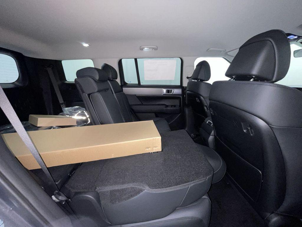 new 2026 Hyundai SANTA FE HEV car, priced at $37,795