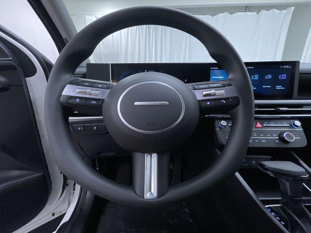 new 2025 Hyundai Tucson car, priced at $29,681