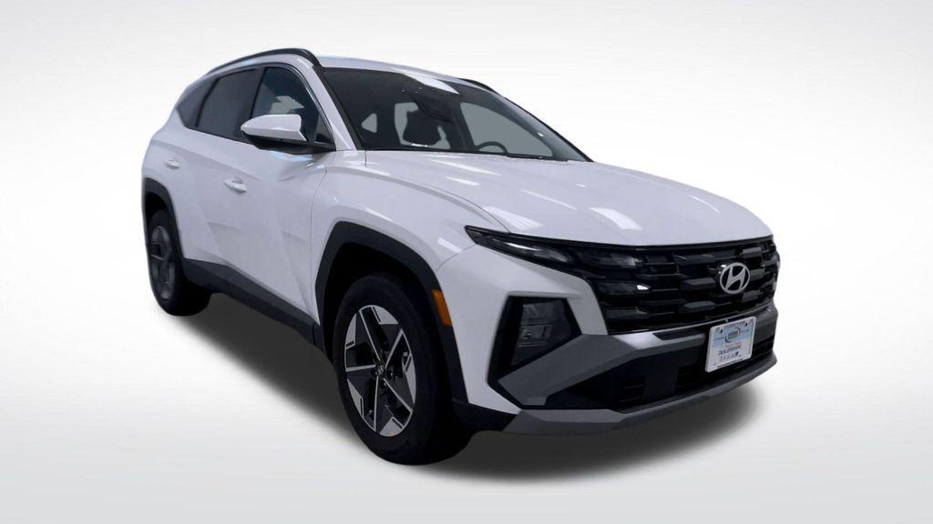 new 2026 Hyundai Tucson car, priced at $31,895