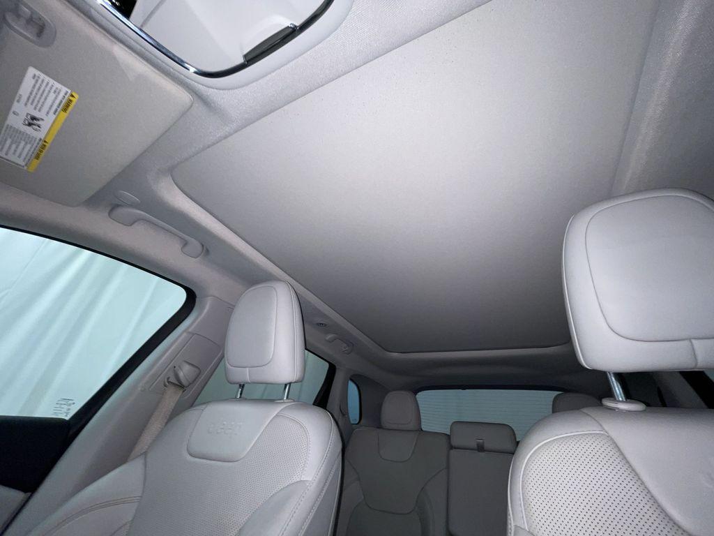 used 2020 Jeep Cherokee car, priced at $19,995