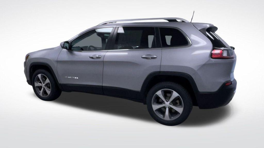 used 2020 Jeep Cherokee car, priced at $19,995
