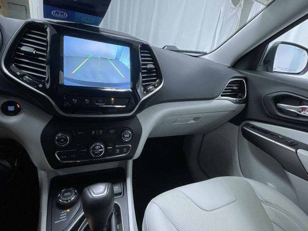 used 2020 Jeep Cherokee car, priced at $19,995