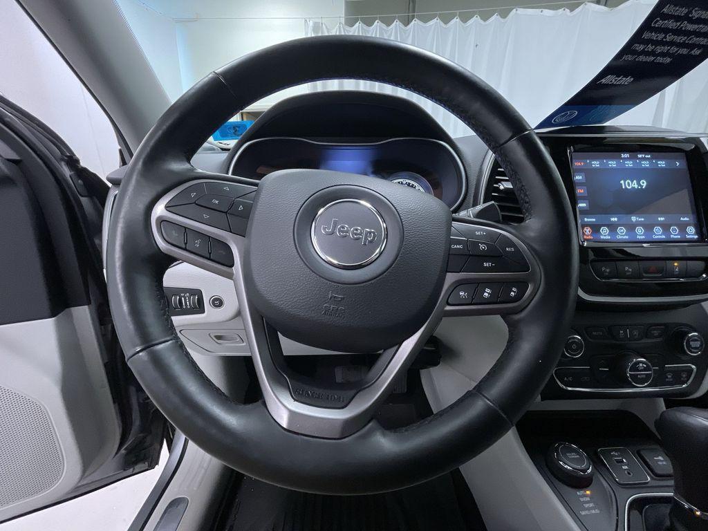 used 2020 Jeep Cherokee car, priced at $19,995