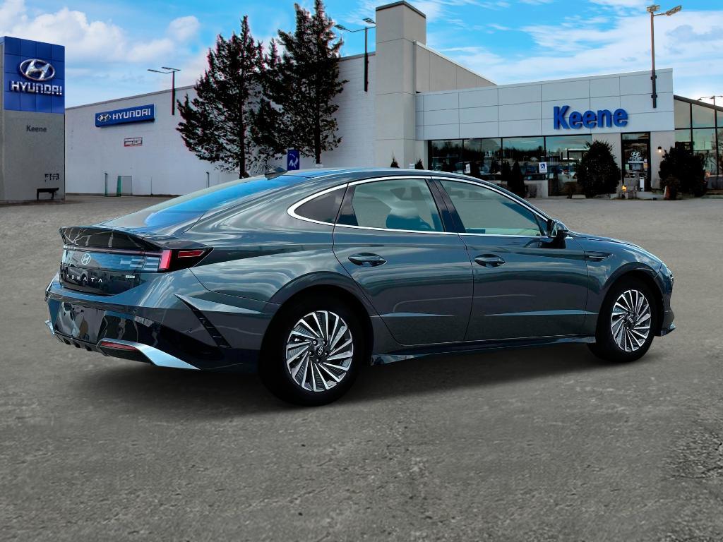 new 2024 Hyundai Sonata Hybrid car, priced at $36,435