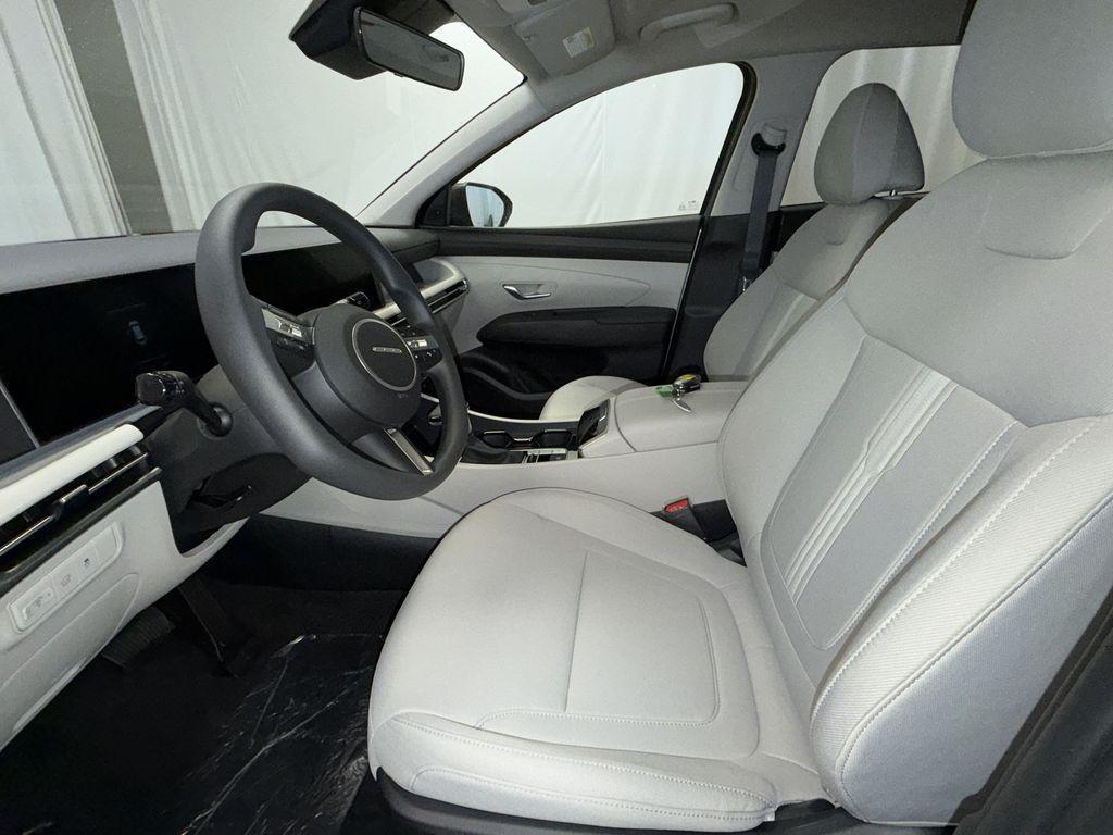 new 2026 Hyundai Tucson car, priced at $31,585